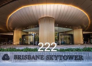 CBD Luxe Pad SkyTower Pool Gym - Brisbane - 7