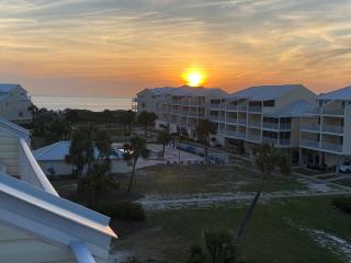 Beach Bummin'- 4 Reel - Oak Grove - 0