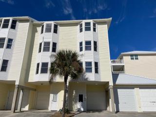Beach Bummin'- 4 Reel - Oak Grove - 8
