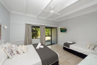 Unit 129 Amaroo Superior Twin Studio Apartment - Nelly Bay - 0