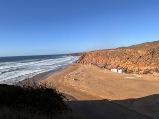 Mirleft Villa, Stunning Ocean Views & Peaceful Stay - Mirleft - 9