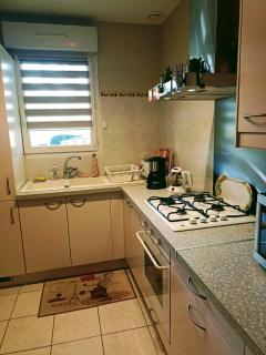 Mauguio-Carnon P2 60 m2, tout confort, spacieux, climatisé, wifi, balcon, parking privé couvert, 15 min de la mer, de Montpellier - 2