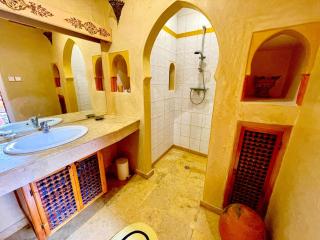 Mirleft Villa, Stunning Ocean Views & Peaceful Stay - Mirleft - 4