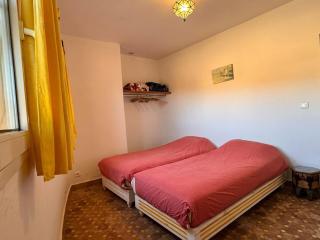 Mirleft Villa, Stunning Ocean Views & Peaceful Stay - 2