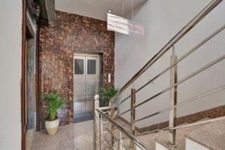 Hotel O Sky Hotel - Rohtak - 4