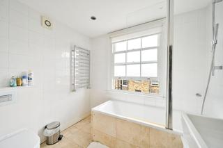 4 Rooms, 5 Beds, Spacious House - Londra - 7