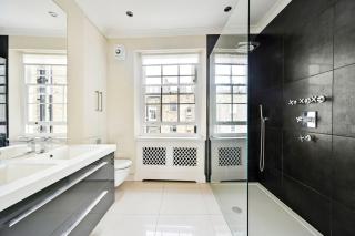 4 Rooms, 5 Beds, Spacious House - Londra - 3