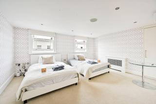 4 Rooms, 5 Beds, Spacious House - Londra - 1