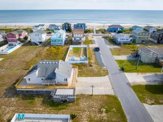 Private and Quiet Family Retreat - Steps to the Beach - Kitty Hawk - 0