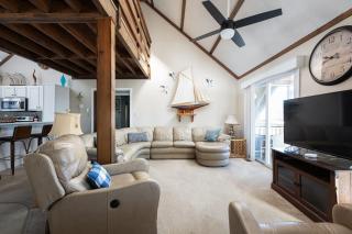 Private and Quiet Family Retreat - Steps to the Beach - Kitty Hawk - 7