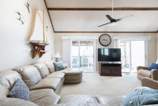 Private and Quiet Family Retreat - Steps to the Beach - Kitty Hawk - 5