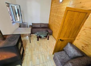 Arditi's Guesthouse - Bogë - 5