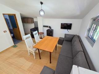 Arditi's Guesthouse - Bogë - 2