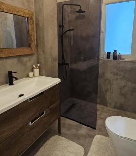 Ilia's Coastal Apartement - Valona - 5