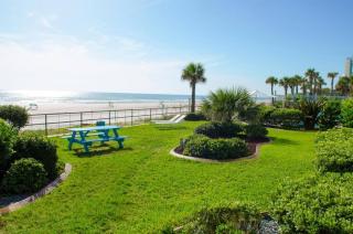 Sunrise Oceanfront 2 Full Studio w/kitchen & pool - 5