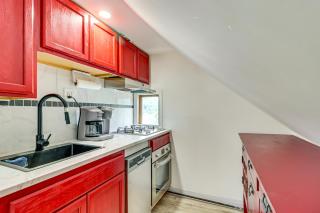 Walkable Abode in Stroudsburgs Business District! - 3