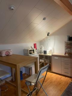 Cozy home near ski centre room upstairs - Rovaniemi - 9
