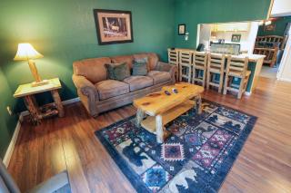 Fawn Valley Inn- 297 condo - 8