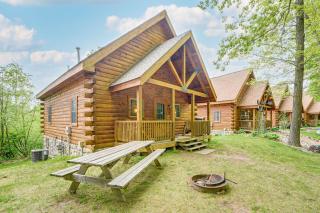 Fire Pit and Porch Warm and Woodsy Rothbury Escape! - 8