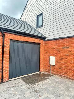 Luxury four bedroom house - Wolverhampton - 5