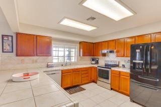 Lake Havasu Snowbird Retreat with Hot Tub! - 3