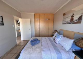Blue Horizon 16 - Jeffreysbaai - 4