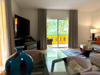 A hideaway in Playacar - Private, Comfortable and Chic - 3