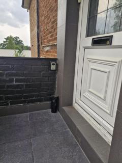 Hathaway guest house - Greenford - 6