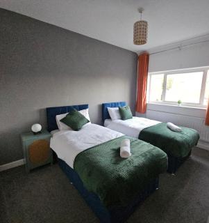 Spacious 3bed, Sleeps5, Parking - Birmingham - 5