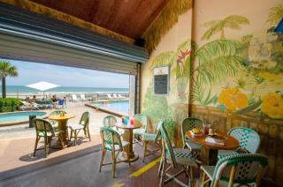 Adjoining studios w/kitchenettes, oceanview, pool - 2