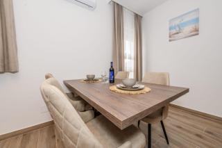 Apartmani Kornelija - Kaštela - 7