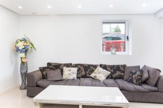 Charming Stavanger Apartment with Garden and Parking - Stavanger - 5