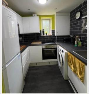 Hathaway guest house - Greenford - 3
