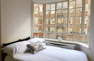 Chelsea Cloisters Luxury Stay - London - 4