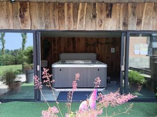 A La Mémoire de Merlin " Gîte Le Miroir Aux Fées " - Saint-Malon-sur-Mel - 0