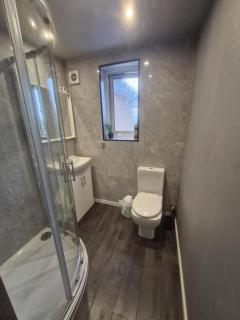 Hathaway guest house - Greenford - 8