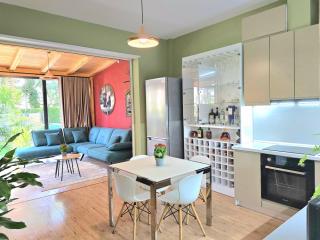 Lura 3 Floral Apartment - Lalzit Bay - 6