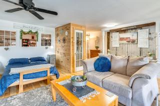 Lake and Mtn Views Vermont Couples Retreat! - Barton - 0