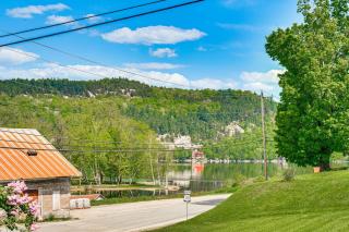 Lake and Mtn Views Vermont Couples Retreat! - Barton - 8