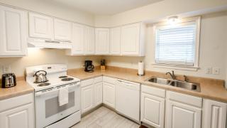 Watermen's Cabana 1B - 2-Bedroom, 1-Bathroom Apartment - Walk to beach and access to REAL Watersports - Waves - 9