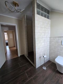 Helle, gemütliche Gästewohnung im Haus Zur Wartburg - Riesa - 6