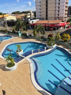 Apto 2 Quartos Piscina Aquecida com Tobogã Sauna e Estacionamento Centro Caldas Novas - 8
