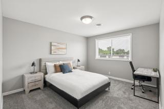 Avery Apartments D9 I Comfy 2 Bed 1 Bath - 0