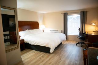 Auberge Le Chardo Inn - - 9