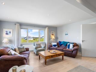Mannin Bay Beach House - Ballyconneely - 6