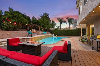 Luxurious Tierrasanta Oasis with Saltwater Pool - San Diego - 4