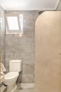 Theros Lux Apts. - Plános - 6