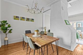 Stay On Bond 2bd 1bth Queen Beds Deck Vws - St. John's - 3