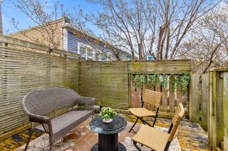 Stay On Bond 2bd 1bth Queen Beds Deck Vws - St. John's - 7