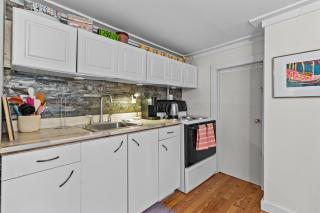 Bond St Flat 1bd 1bth Zen Garden Central - St. John's - 5